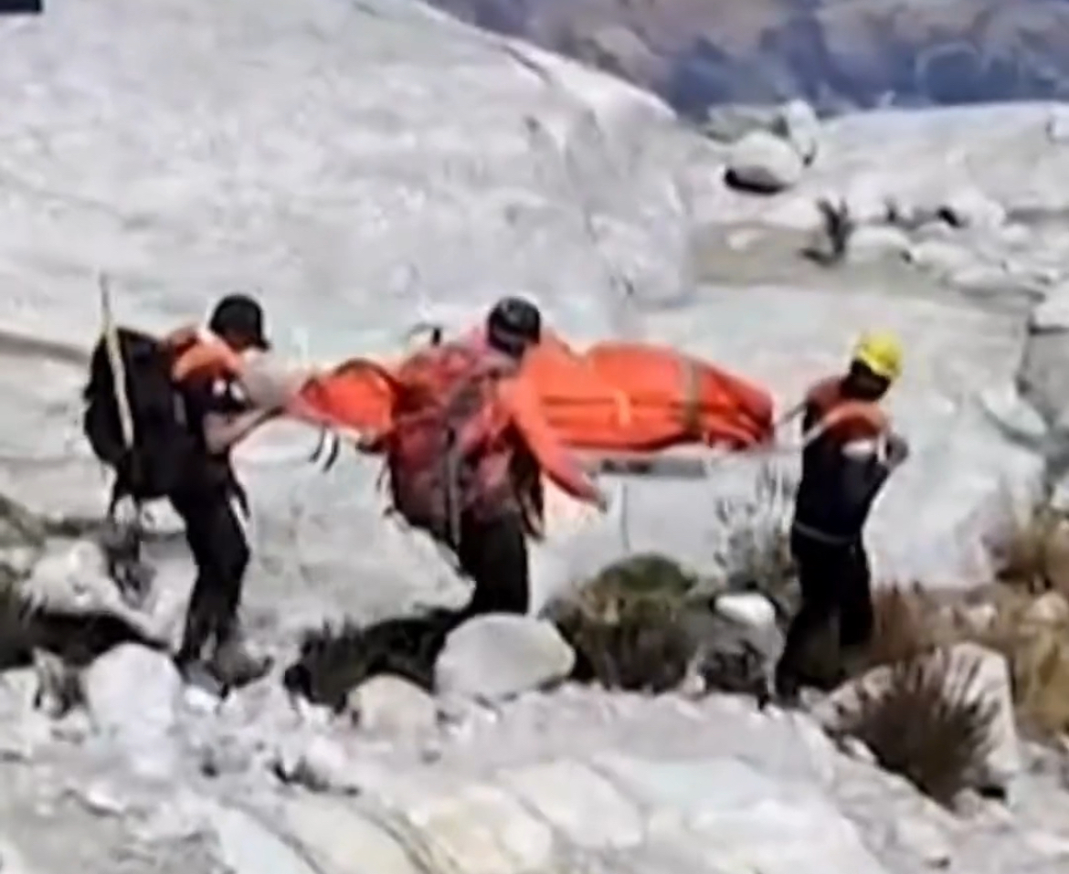 Alpinista desaparecido por 22 anos é encontrado mumificado em montanha peruana