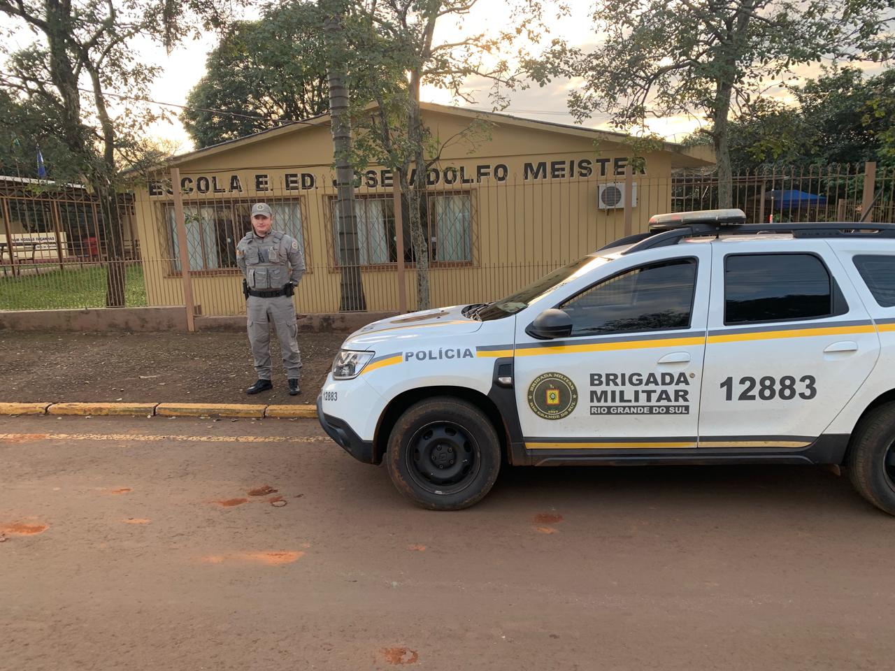 Brigada Militar de Caibaté fortalece laços com a comunidade escolar