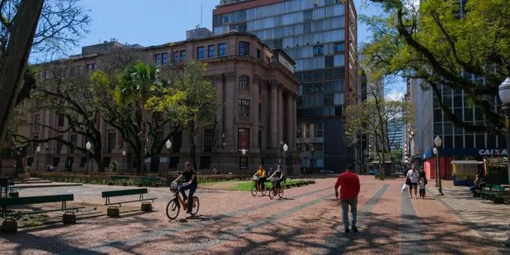 Rio Grande do Sul terá sol e céu claro neste domingo