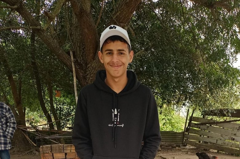 “Ele é um milagre”, diz mãe de único atleta da equipe de remo de Pelotas que  sobreviveu a acidente com nove mortos