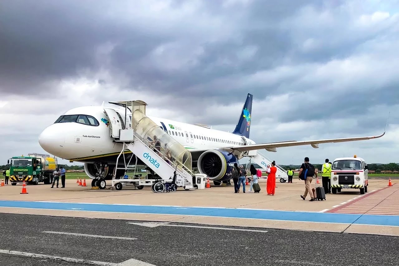 Aviões da Azul e Gol colidem no aeroporto de Teresina