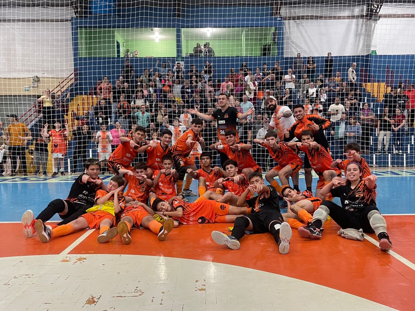 Academia CEM avança para a terceira fase do Estadual de Futsal Sub-13 com goleada de 5×1