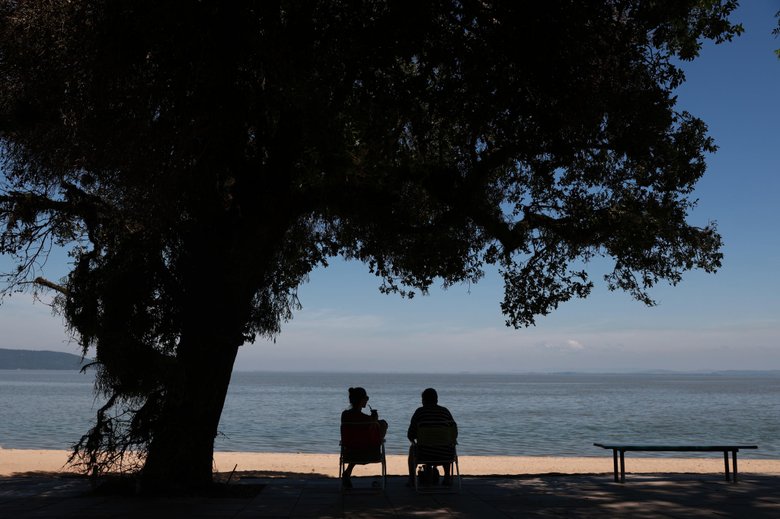 Com máxima de 35ºC, fim de semana terá calor e chuva isolada