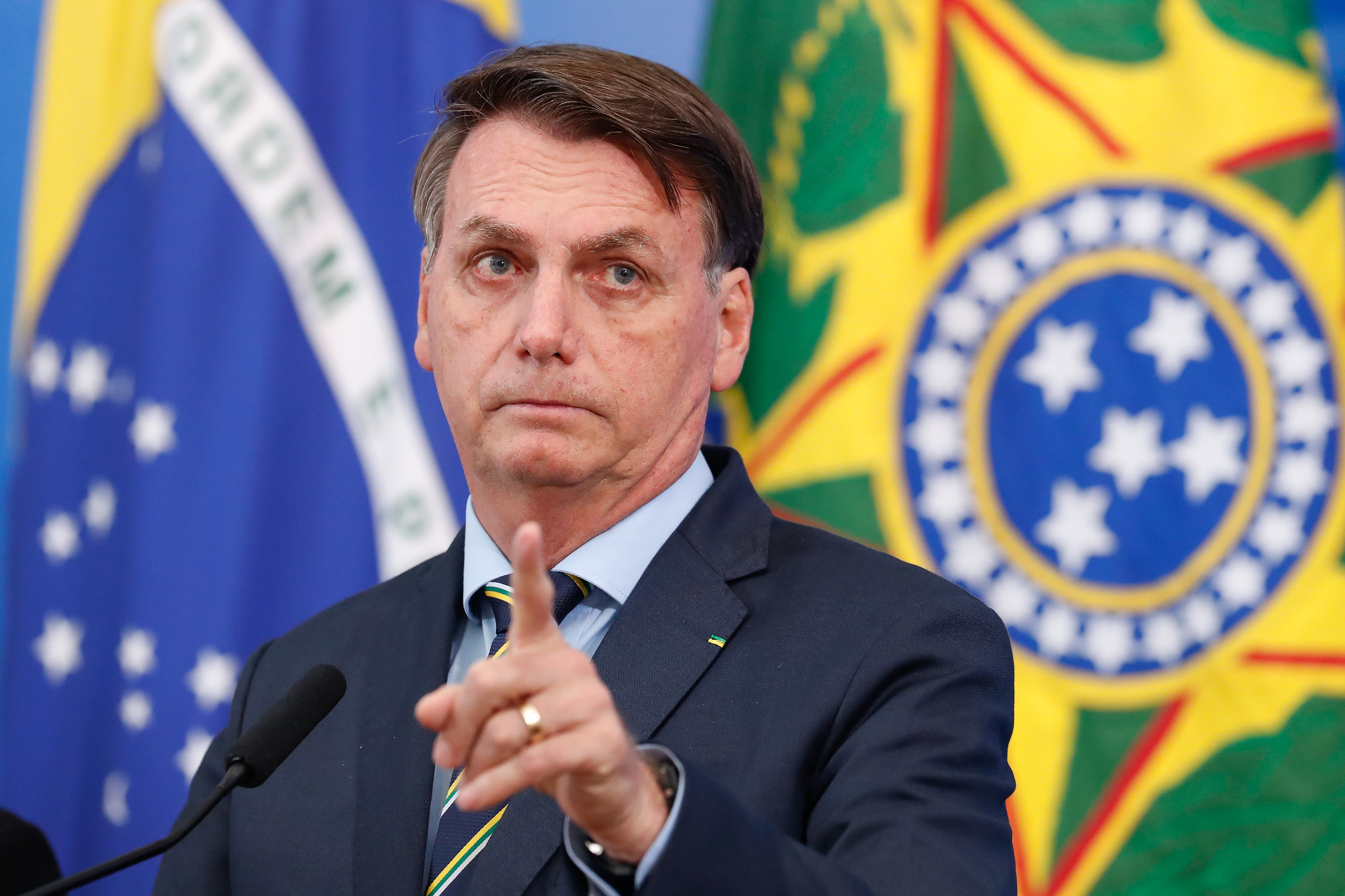 Após ser indiciado, Bolsonaro quebra o silêncio e reage à Polícia Federal