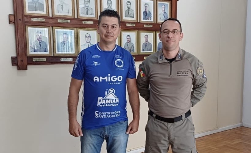 Comandante do 5º RPMon e presidente do Cruzeiro discutem ações de segurança para a Copa Santiago