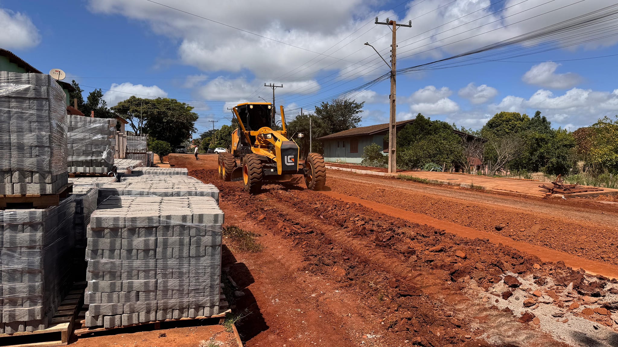 Obras de pavimentação avançam na Rua João Fagundes em Bossoroca