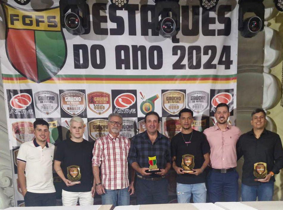 Tripla conquista da SER Santiago na noite de gala do Futsal Gaúcho