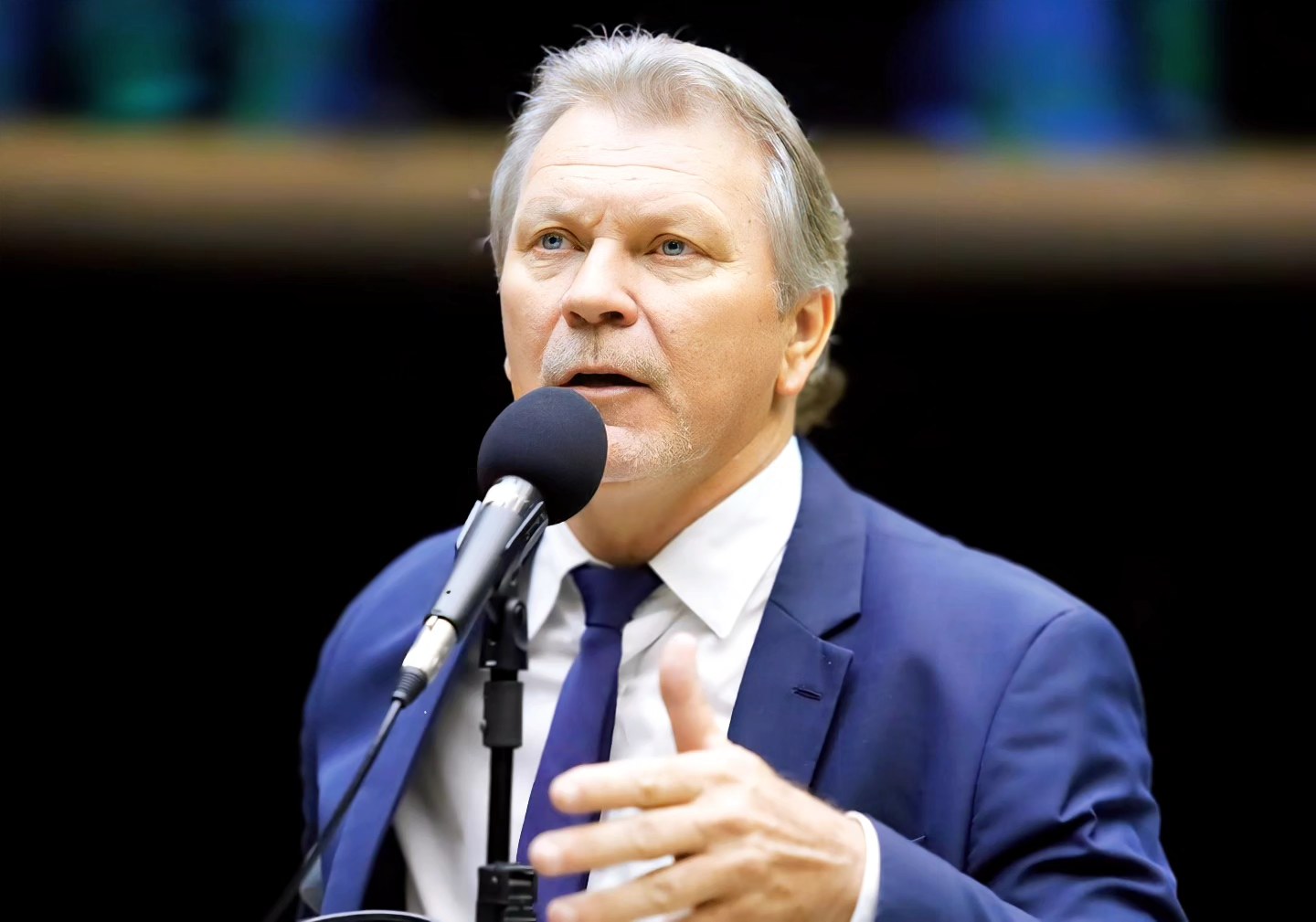 Afonso Hamm manifesta repúdio ao veto presidencial sobre prorrogação de contratos de usinas térmicas