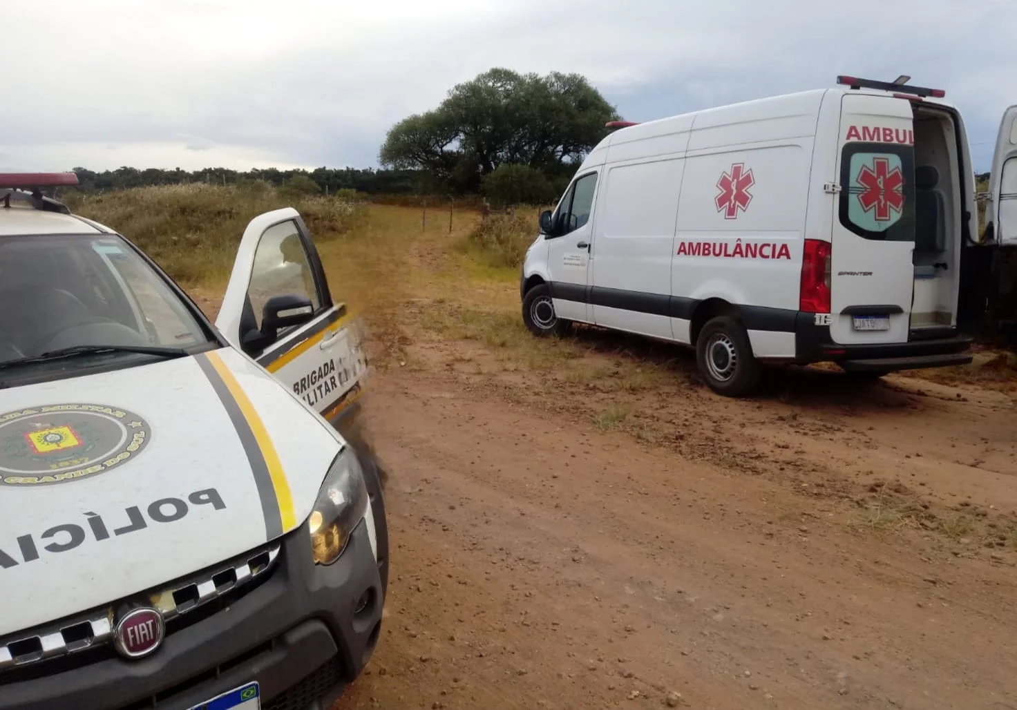 Sargento da Brigada Militar que estava de folga salva três crianças de afogamento no Balneário do Jacaquá