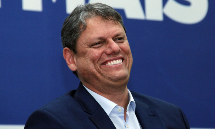 Quaest: 61% aprovam governo Tarcísio em SP, e 28% o desaprovam