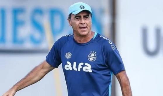 Gustavo Quinteros é demitido do Grêmio