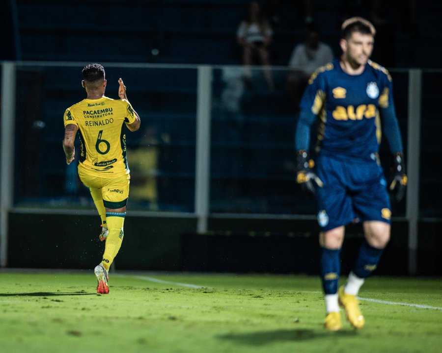 Grêmio sofre goleada humilhante do Mirassol