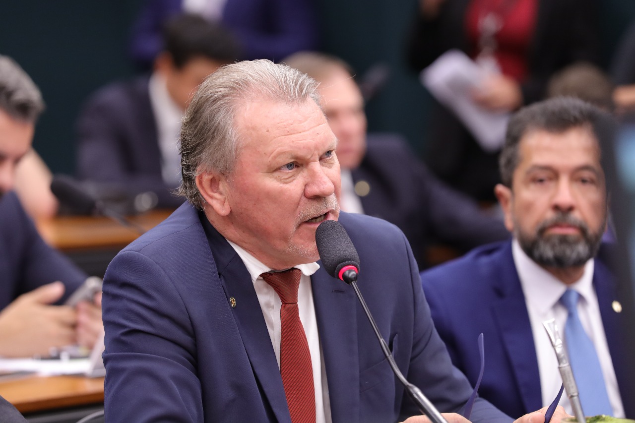 Deputado Afonso Hamm pede auditoria do TCU nos Bancos e Cooperativas por restrição ao Crédito Rural e irregularidades