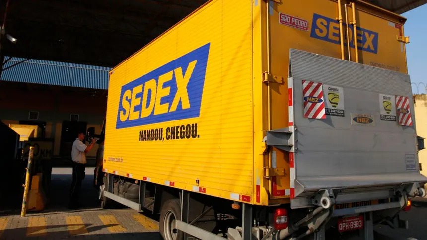 Ministério da Fazenda admite crise grave nos Correios e alerta para impacto fiscal ainda maior em 2026