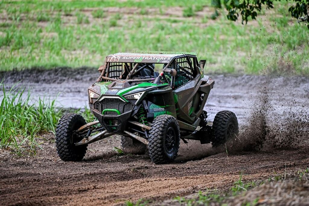 Superação e paixão pelo rally: santa-mariense Jefferson Hoffmann conquista pódio no Brasileiro de Baja
