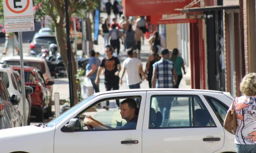 Sine de Santiago fecha semestre com mais de 3 mil atendimentos